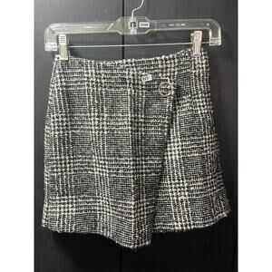 H&M Plaid Tweed Mini Skirt